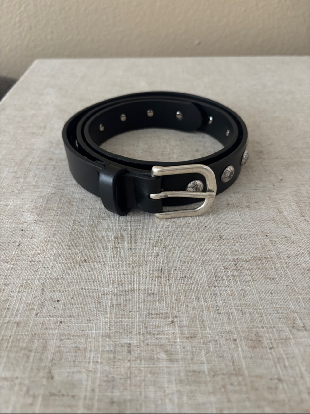 Freda Salvador Rebecca Belt